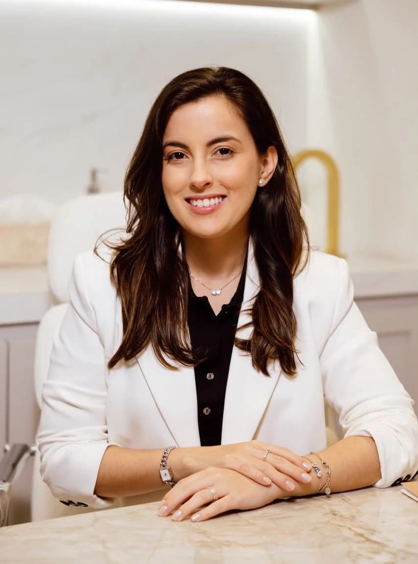 Dra. Vitória Borges de Amorim, Cirurgiã Vascular e Angiologista